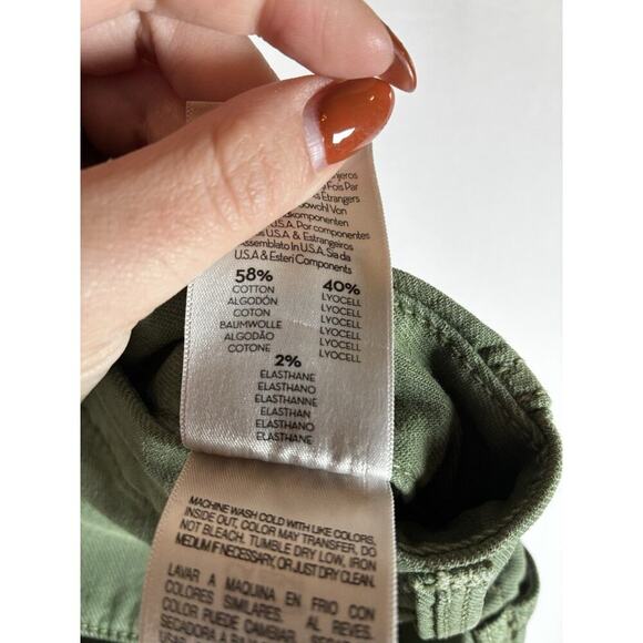 Mother Women’s high waisted Size 30 Avacado Green Straight Leg Seamed Curb Side - Picture 13 of 13